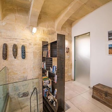 Ta- The Artist Apartment Valletta Exterior photo